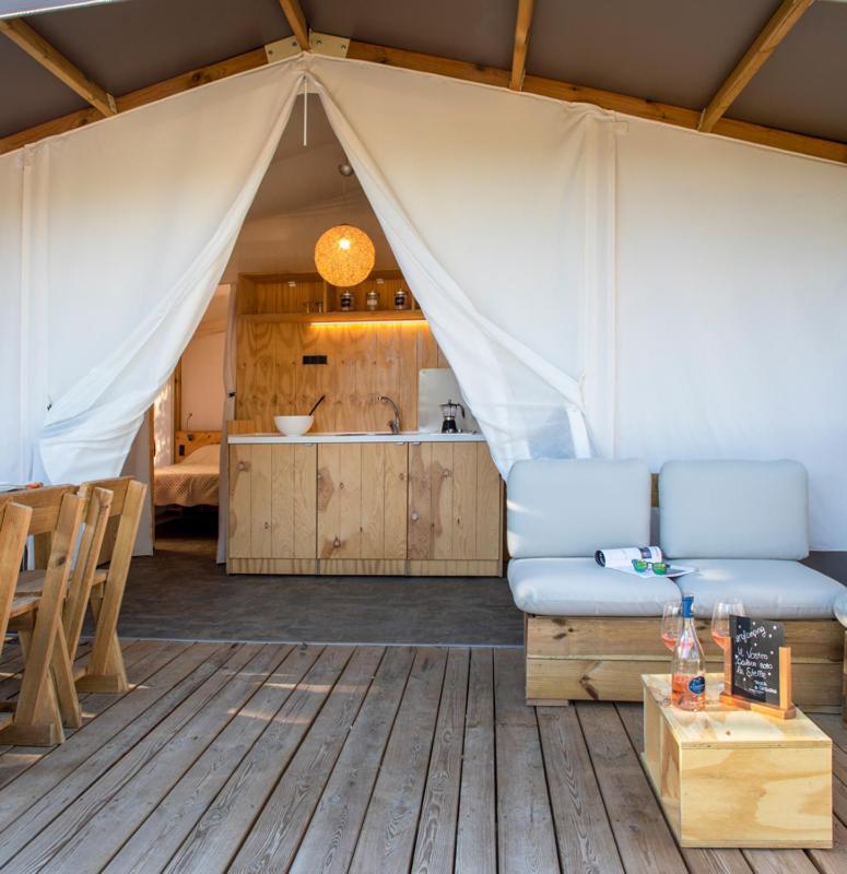 Camping Village Il Gineprino มารินา ดิ บิบโบนา ภายนอก รูปภาพ