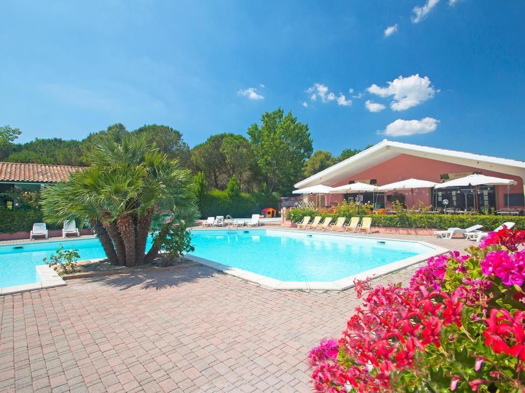 Camping Village Il Gineprino มารินา ดิ บิบโบนา ภายนอก รูปภาพ
